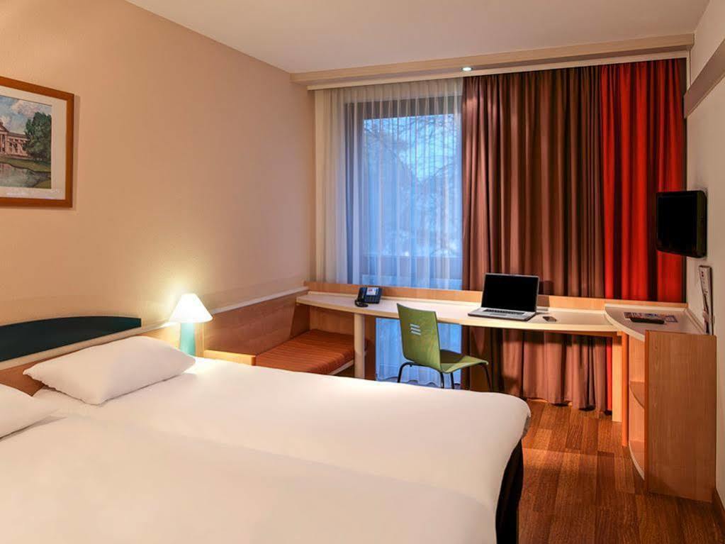 Ibis Bremen City Zewnętrze zdjęcie